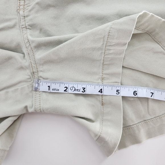 Horny Toad Light Khaki Shorts Women's 12 - Picture 10 of 12